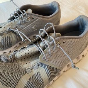 Grey OnCloud 5 Running Shoes (Size 10.5)